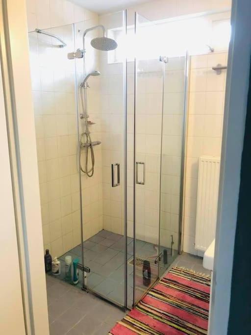 Compleet Huis In Nijmegen Apartment Luaran gambar
